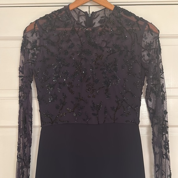 Navy Blue Evening Gown with Sequin Detail and Mermaid Silhouette. - Picture 2 of 7